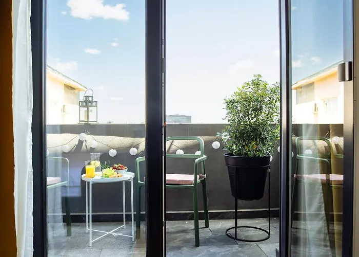 Sunny 3br Midtown Flat - Amazing View Balcony Daire