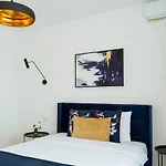 Sunny 3br Midtown Flat - Amazing View Balcony Apartament