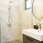 Sunny 3br Midtown Flat - Amazing View Balcony