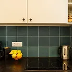 Sunny 3br Midtown Flat - Amazing View Balcony Apartament *