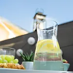 Apartament Sunny 3br Midtown Flat - Amazing View Balcony Bucureşti