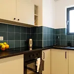 Sunny 3br Midtown Flat - Amazing View Balcony Apartament
