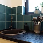 Sunny 3br Midtown Flat - Amazing View Balcony * Bucureşti