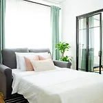 Sunny 3br Midtown Flat - Amazing View Balcony