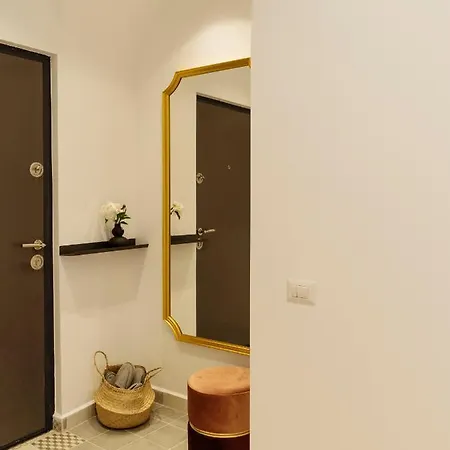 Sunny 3br Midtown Flat - Amazing View Balcony Daire