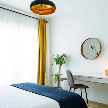 Apartment Sunny 3br Midtown Flat - Amazing View Balcony Bucharest