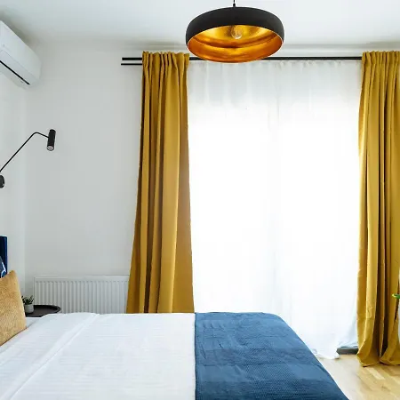 דירה Sunny 3br Midtown Flat - Amazing View Balcony *