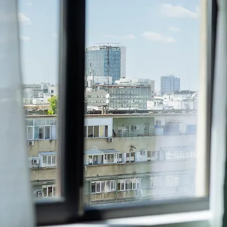 Sunny 3br Midtown Flat - Amazing View Balcony Apartment *
