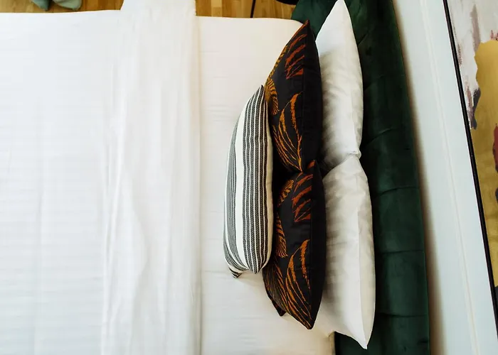 Sunny 3br Midtown Flat - Amazing View Balcony شقة *