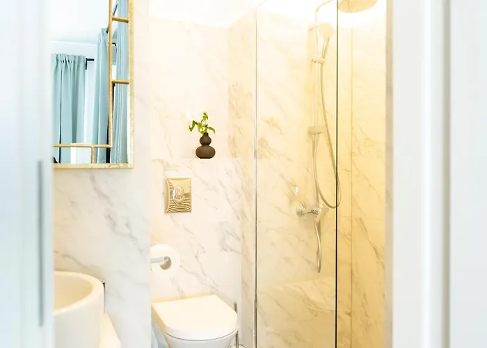 Sunny 3br Midtown Flat - Amazing View Balcony