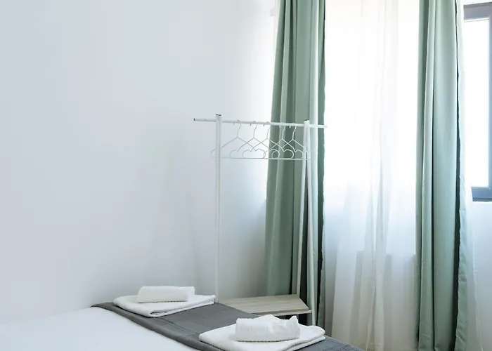 Sunny 3br Midtown Flat - Amazing View Balcony شقة