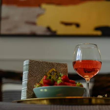 Sunny 3br Midtown Flat - Amazing View Balcony Apartment Bukarest