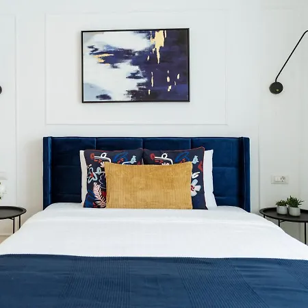 Sunny 3br Midtown Flat - Amazing View Balcony *