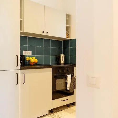 Sunny 3br Midtown Flat - Amazing View Balcony * Boekarest